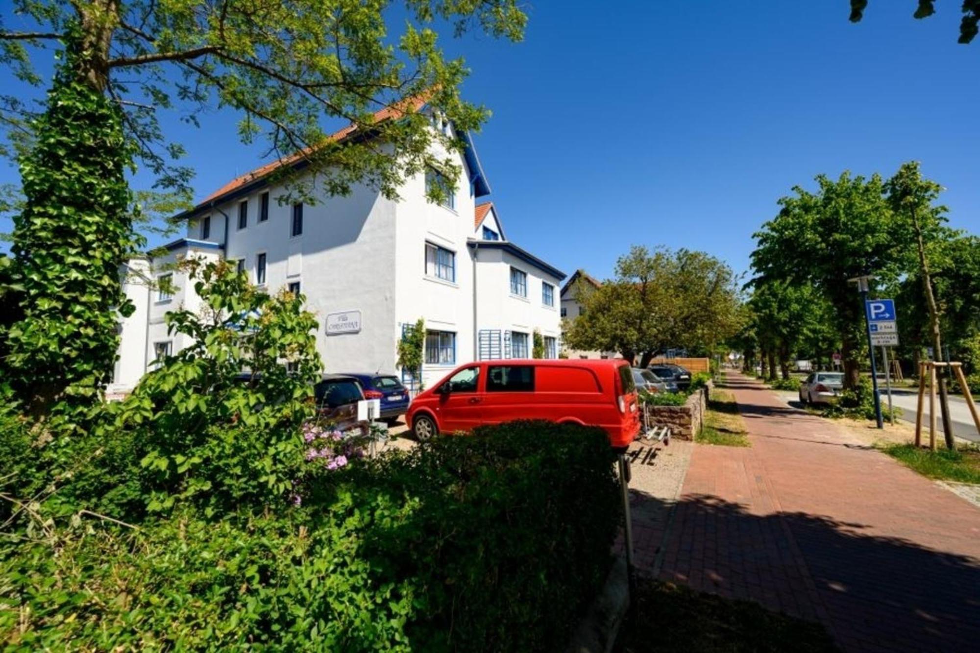 Ginster Apartment *